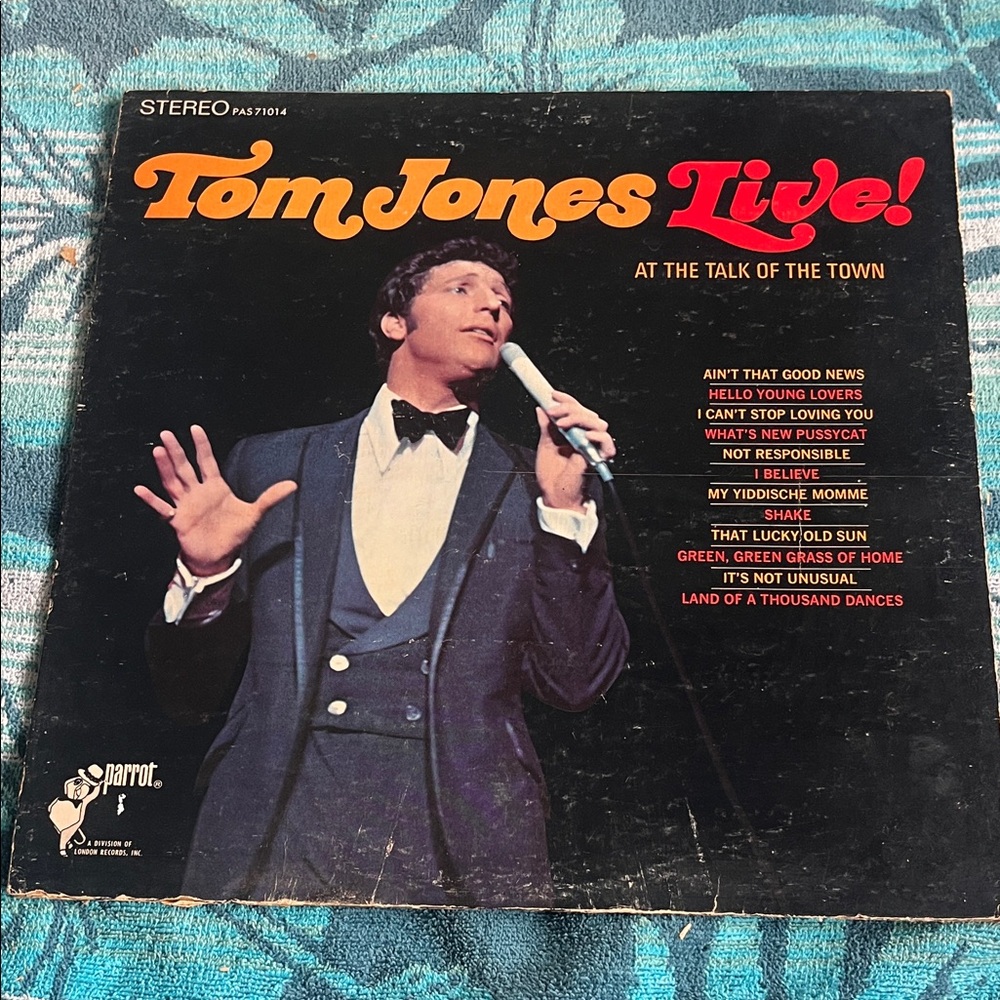 Tom Jones Live Vinyl Record